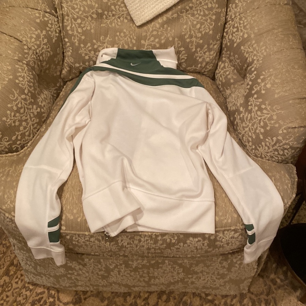 Nike jacket - Picture 4 of 5